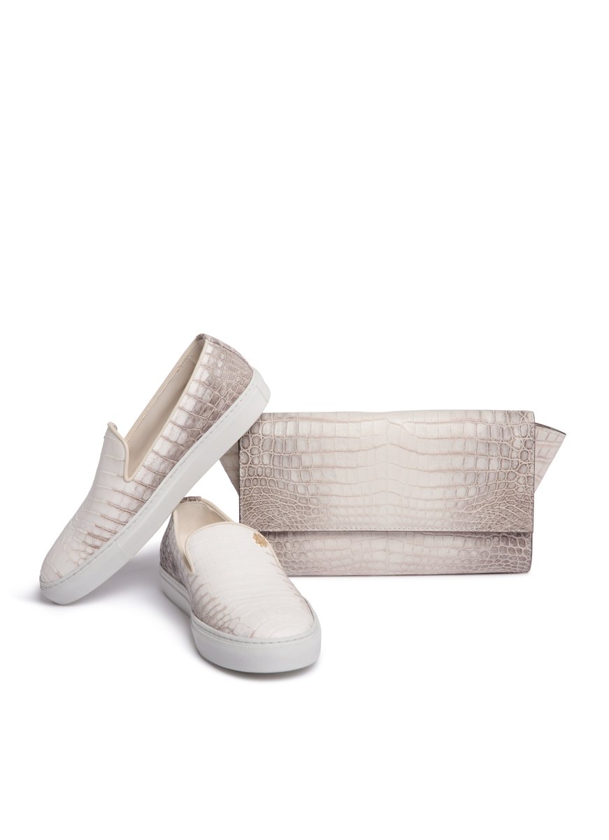 Hired as Project Manager for an upcoming Luxury Italian Brand 🎉

what do you think?