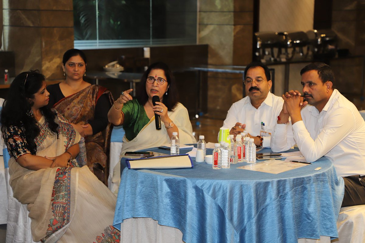 shef_org's tweet photo. Our Aarohini team has been on the move!
Recently our team conducted gender training of 75 District Coordinators for Girls' Education in Uttar Pradesh in two intensive batches.
#GenderEquality #DistrictCoordinators #GirlsEducation #KGBV #UPGovernment https://t.co/ERPVJzW2rA
