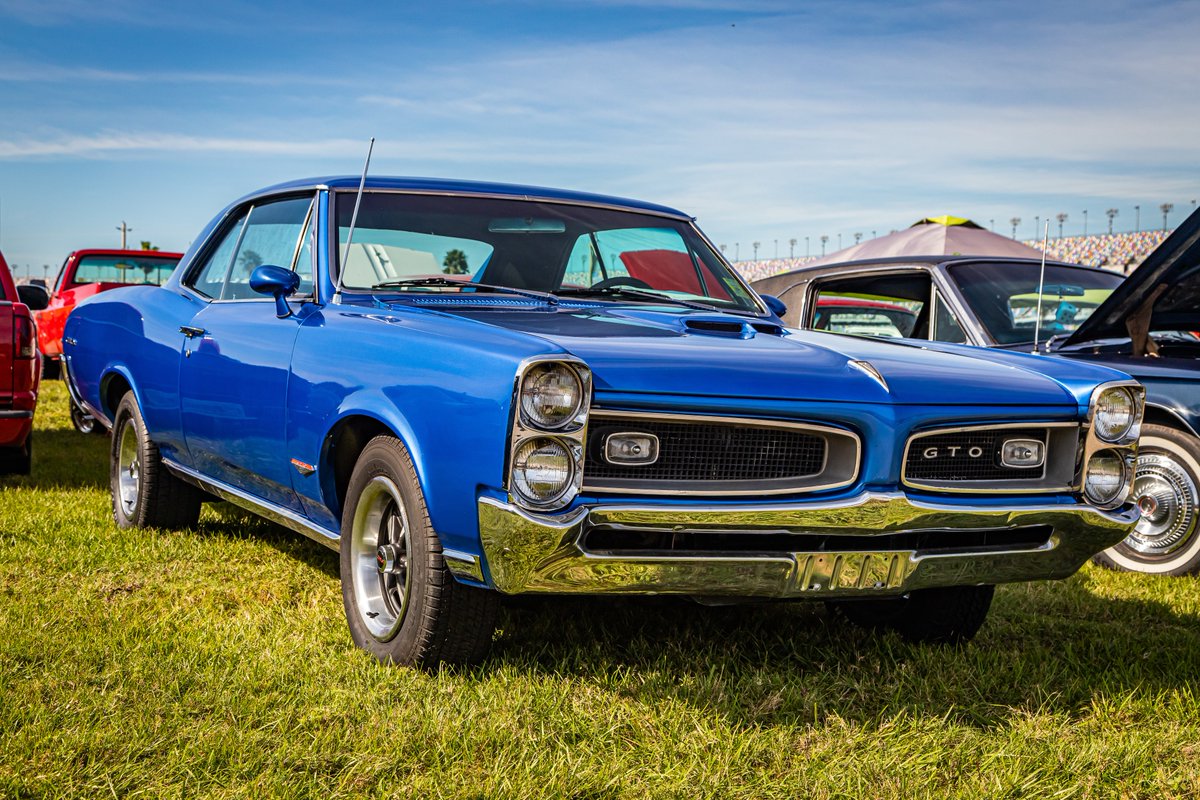 LegendaryAutoIn's tweet image. Did you know you can shop your classic car’s body type conveniently by entering the year, make, and model conveniently on our website? That’s right! Shop your vehicle’s body type here: bit.ly/3CEvF1V