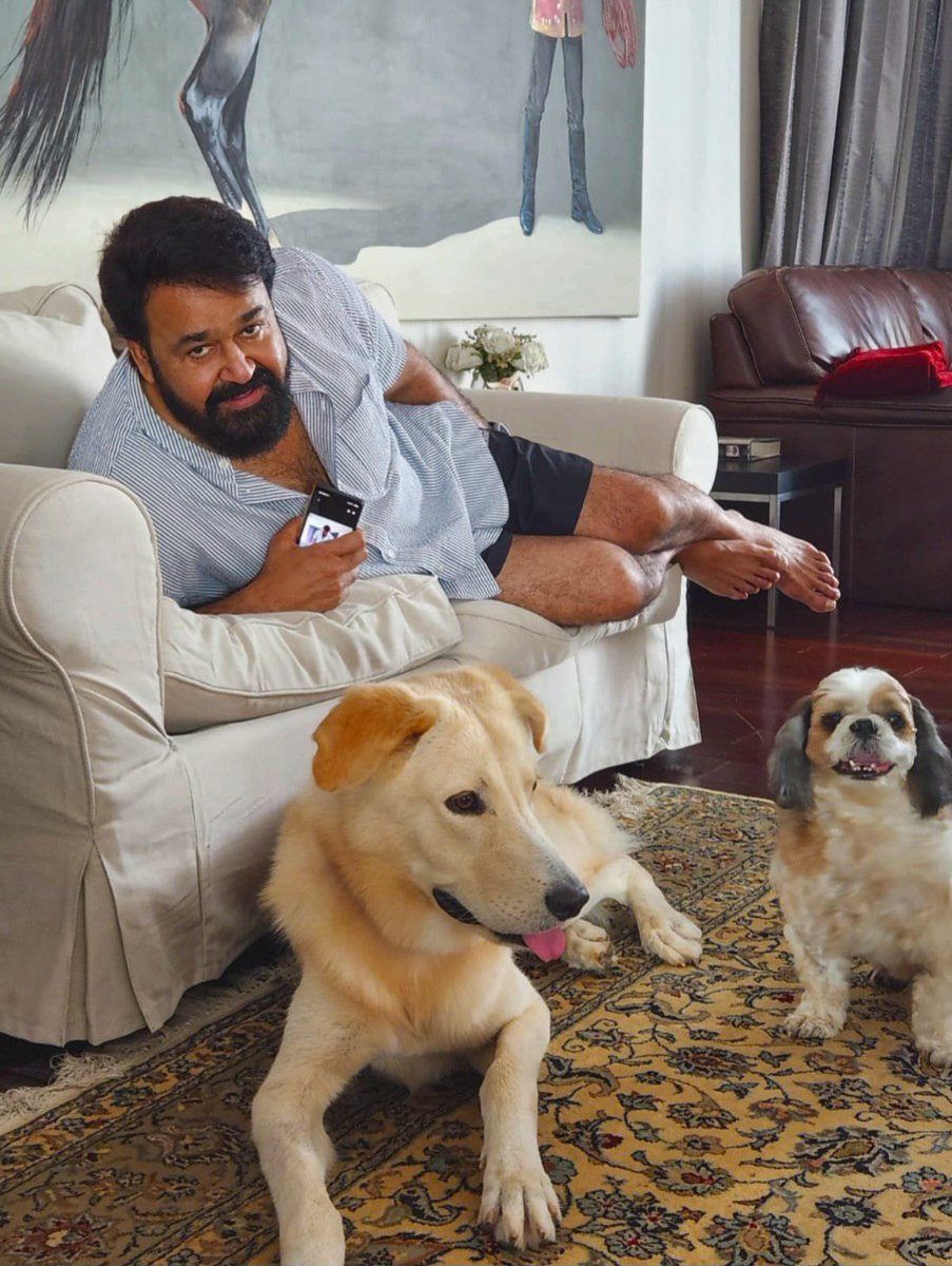 appusofficial's tweet photo. Lalettan with his Casper &amp; Whiskey 📸

Aiwaa 😍❤️!..

@Mohanlal https://t.co/OgqdPxFY2X
