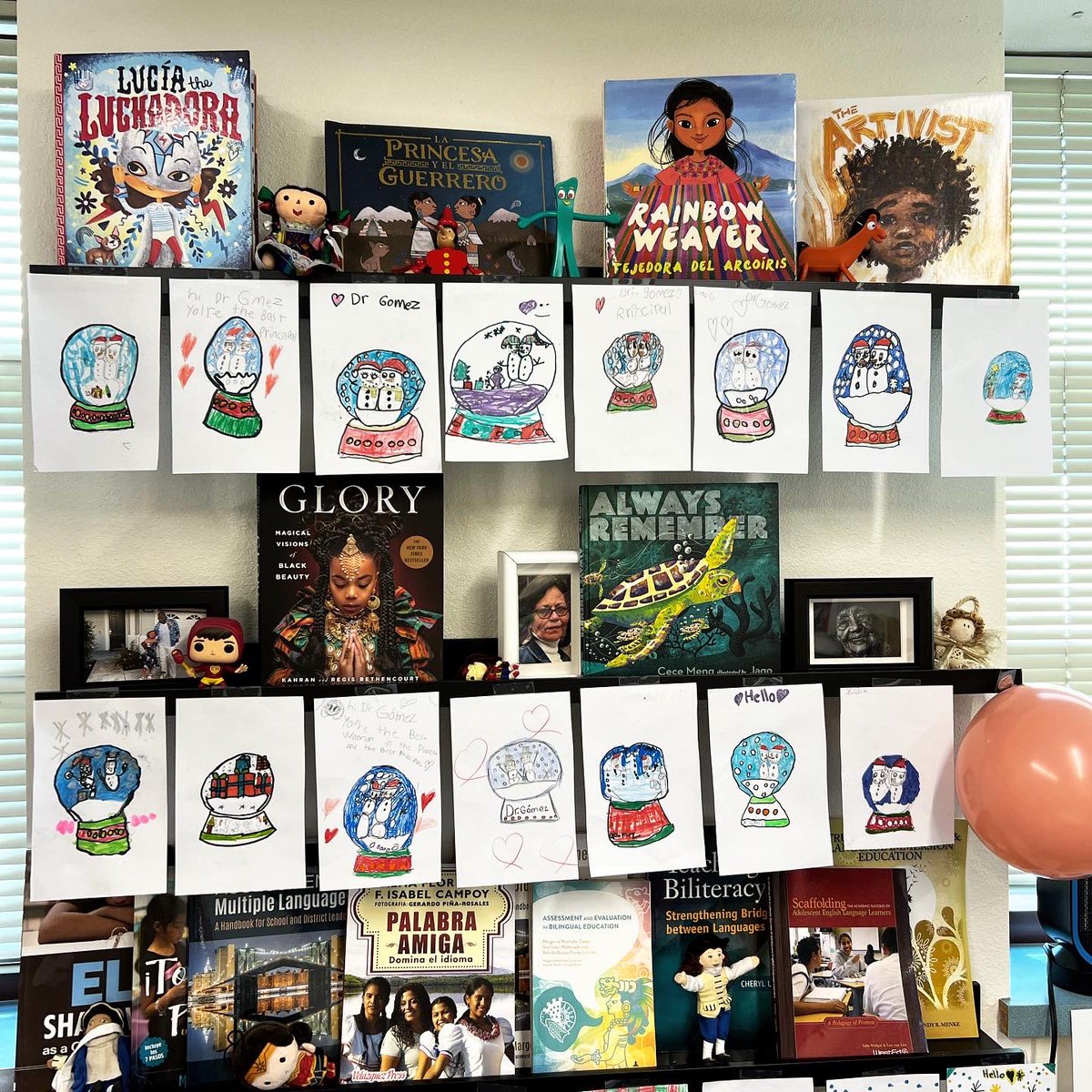 Go_Lu78's tweet photo. Feeling incredibly blessed and humbled this Boss's Day! 🌟 My amazing staff surprised me with love and all of my favorite things. 🎁 It's an honor to collaborate and work alongside such dedicated and passionate individuals. Thank you for making my day so special! 🕊️💕 #fortunate https://t.co/hEiJPW4goL