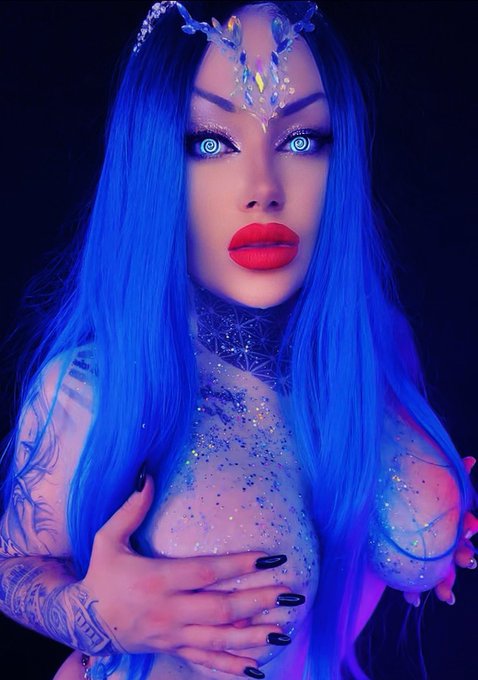 subtle_gazes