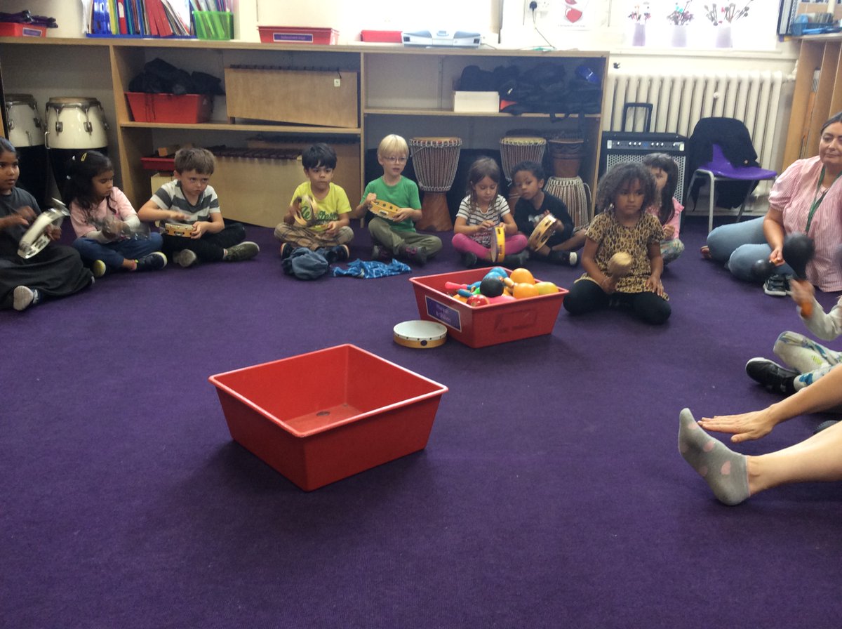 Amber class love Music Mondays!