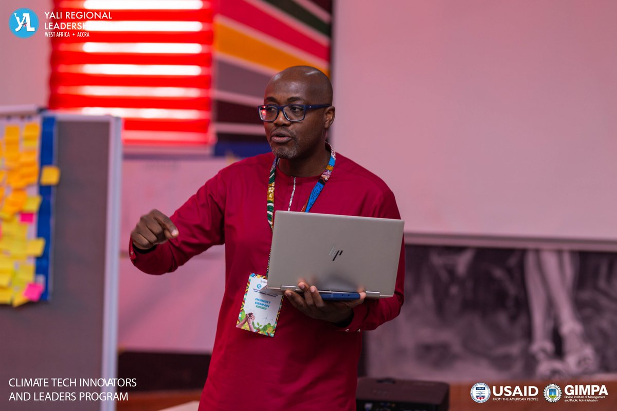 YALIRLCWAAccra's tweet photo. The Young Climate Tech Innovators started the week with conversations facilitated by seasoned industry professionals. They covered subjects like Circular economy, Green Jobs, & climate tech, and more! @USAID @GIMPA_Greenhill
#yaliclimatetechprogram https://t.co/BPsIRZLP8b