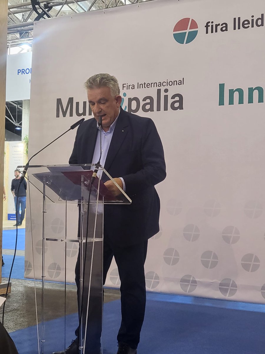 cambralleida's tweet photo. Inauguració de la 👉🏼 22 a edició del Saló Internacional d'Equipaments i Serveis Municipals Municipàlia i la 6a edició d'Innocamping.
#firalleida #firadelleida #municipalia #innocamping https://t.co/WsfwYs0ZbZ