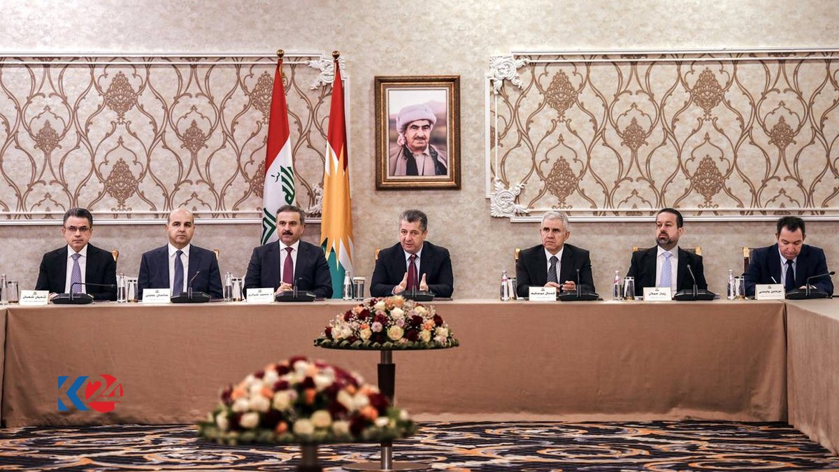 PeyamakurdKrd's tweet photo. 🔴 Serokwezîr Barzanî bi veberêhener û bazirganên #Kurdistanê re civiya
➡️ https://t.co/o2soWUN3pp
#Abori #Economie #Erbil #MesrurBarzani #kurds #news #crypto https://t.co/EVAXeVmmZW