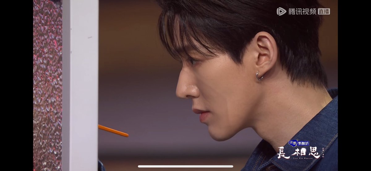 DengWeiD's tweet photo. 🥰

Artist Deng Wei 👨🏻‍🎨🎨
#邓为 #dengwei #邓为涂山璟 #邓为长相思 #lostyouforever #lyf #chinesedrama #cdrama #长相思 https://t.co/o9rg6MmEj9