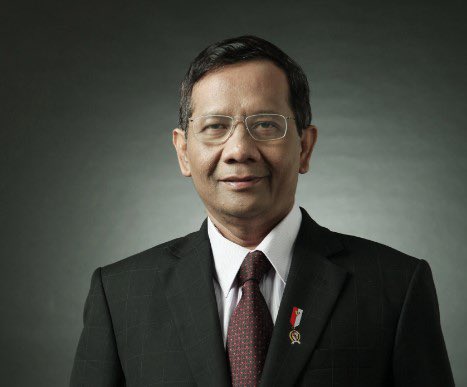 Kupastikan pak Ganjar menang di MADURA kalau Cawapresnya Prof. Dr. H. Mohammad Mahfud Mahmodin, S.H., S.U., M.I.P.

Yang setuju pak Mahfud jadi Cawapresnya pak Ganjar di Pemilu 2024 RT keras!!!