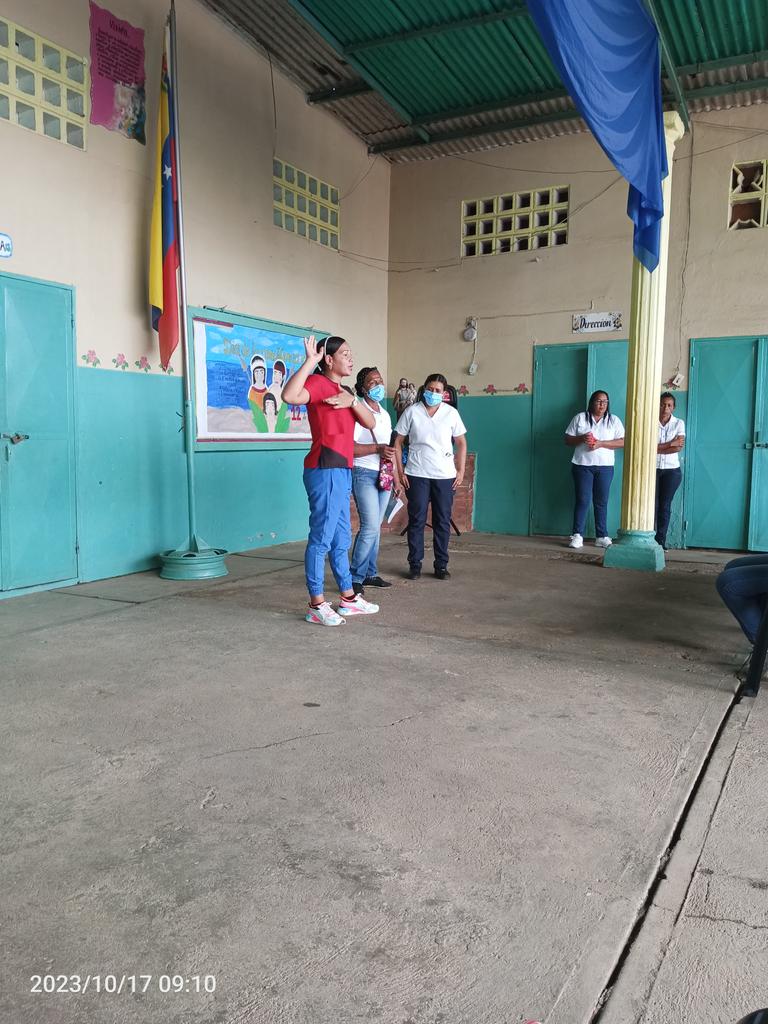 Charla Dirigida a madres de la E.P.B. sobre la prevención del Cáncer de Mamá, dirigida por el personal de salud de la comunidad de San José de Tiznados