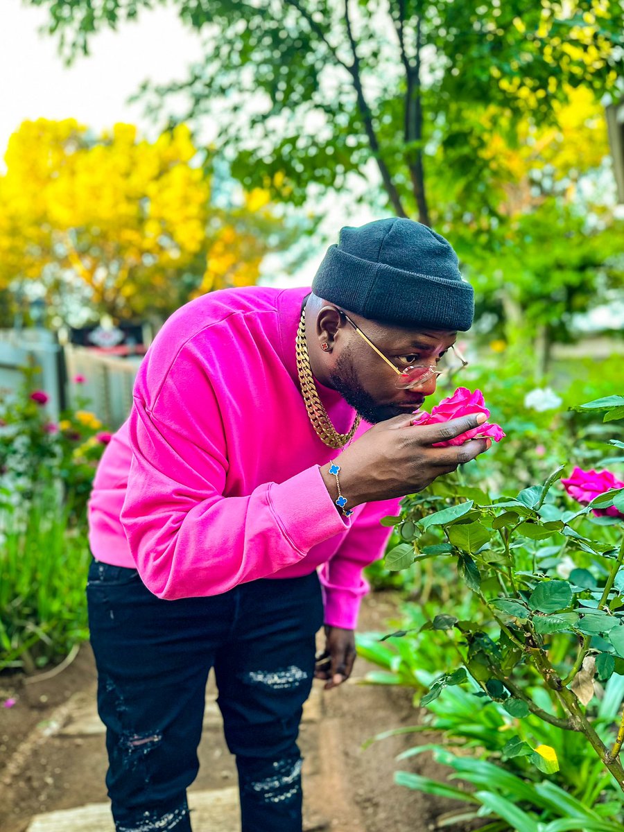 DjMaphorisa's tweet photo. Ovi 🦂 https://t.co/gir4FqChQa