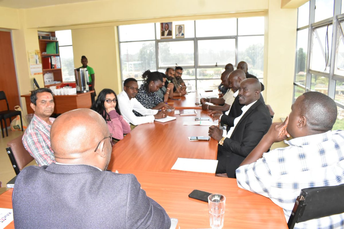 ellychep's tweet photo. Today I held a consultative meeting with the Asian business community representatives, Kapsabet Municipality Manager, Mr. Richard Ngeny, Director Enforcement Mr. Rotich and Trade department officials. During the meeting we handed out membership certificates. https://t.co/HHC3w5Jyrm