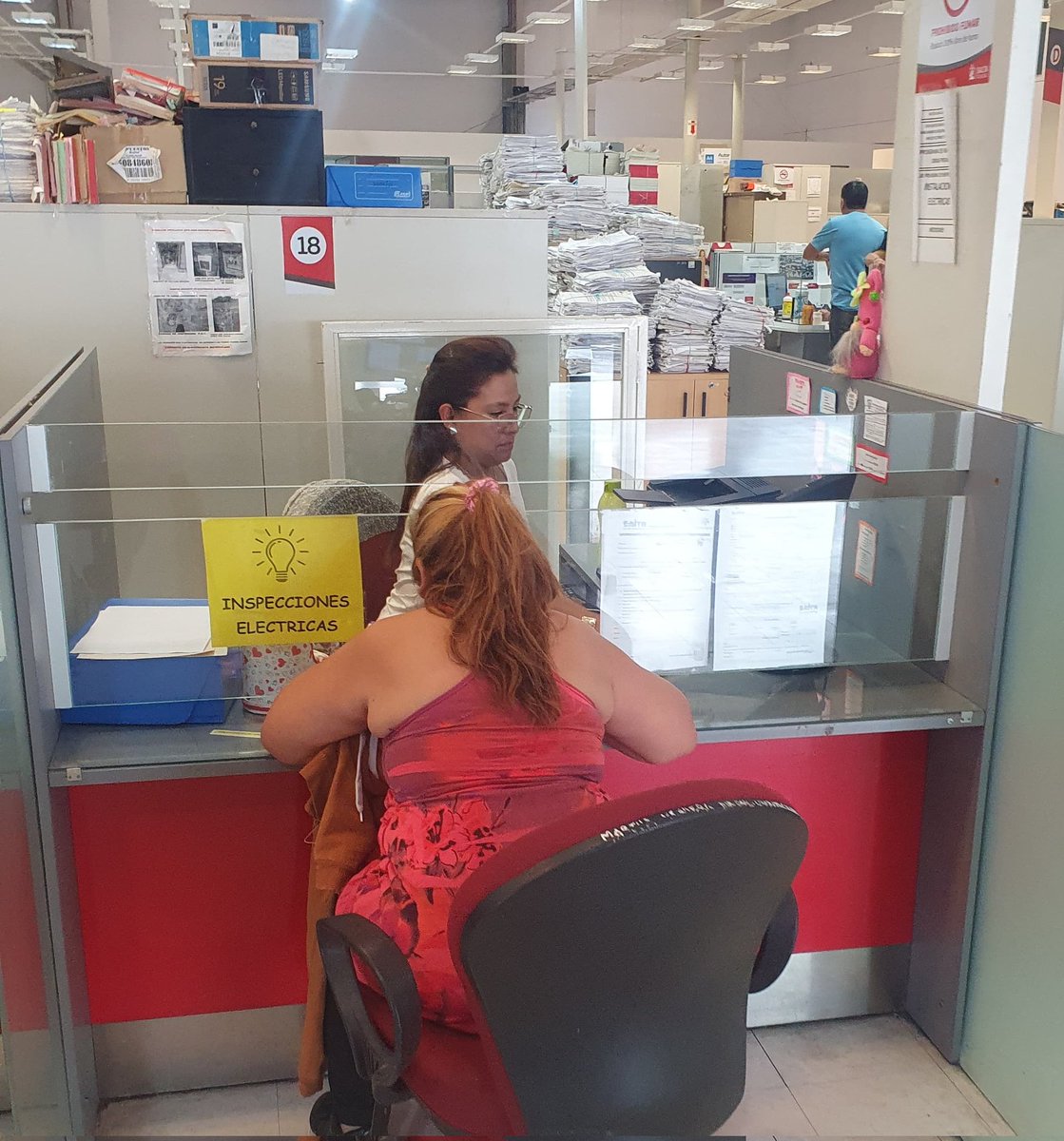 MuniSaltaok's tweet photo. #BuenMartes👋 Después del fin de semana largo, todos los servicios municipales están funcionando con normalidad. 

📍Acercate al CCM a hacer tus trámites de 08:00 a 20:00 hs.

¡Te esperamos! https://t.co/J1cfPFSwM5