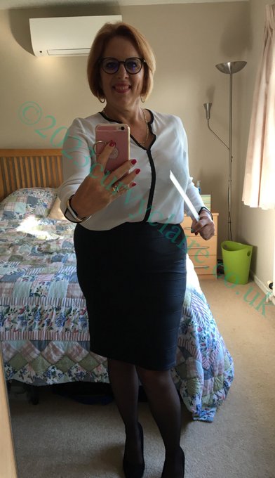 Dressed ready to instruct my maid for the day https://t.co/yFiw2tejRI<a href="/tag/black"class="tags"><span>#black</span></a><a href="/tag/heels"class="tags"><span>#heels</span></a><a href="/tag/wetlook"class="tags"><span>#wetlook</span></a>