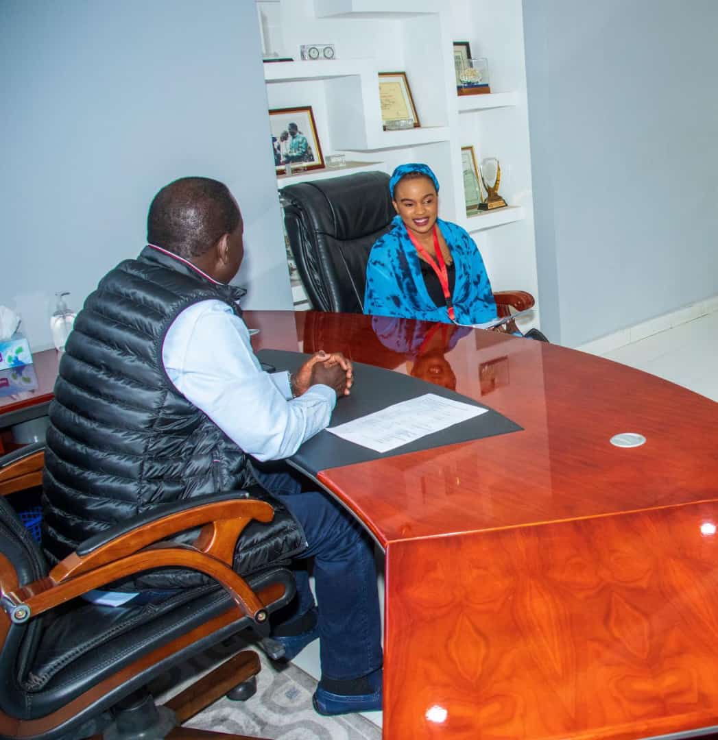 During the Young African leaders and Aspirants. BABA RAILA ODINGA had a consultative meeting with the Youth where they assured him full support and to take part in active politics. In attendance @HERachelTabitha YALA president herself . Ballon sakaja