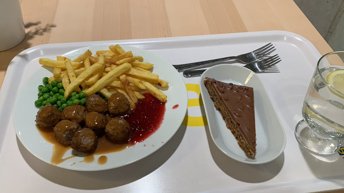 bbynxyy's tweet image. mój obiad w ekskluzywnej szwedzkiej restauracji