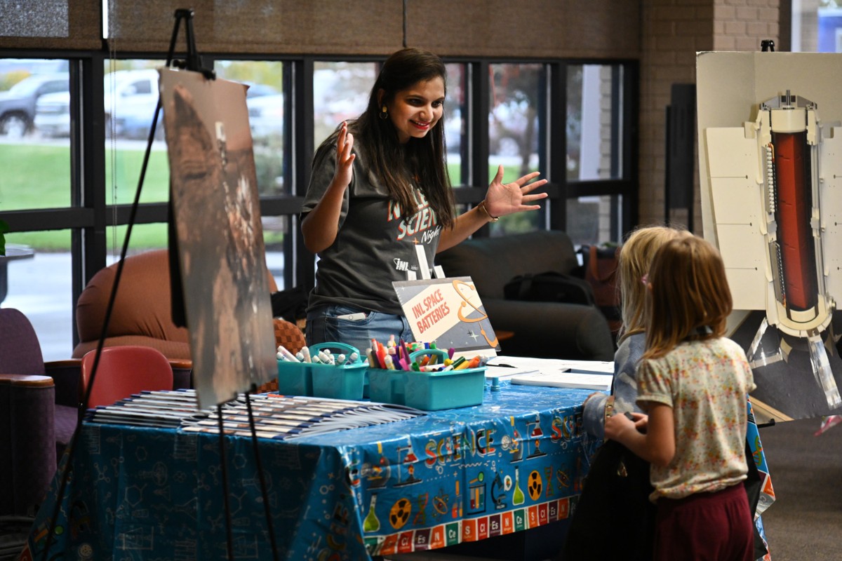 INL's tweet image. We hope you had as much fun as we did at @INL’s Family Nuclear Science Night!  
 
We enjoyed sharing a night of exploration through hands-on activities &amp;amp; demonstrations. Explore more into the world of #nuclear ➡️ inl.gov/nuclear-energy/  
 
#NuclearSciWeek #cleanEnergy #STEM