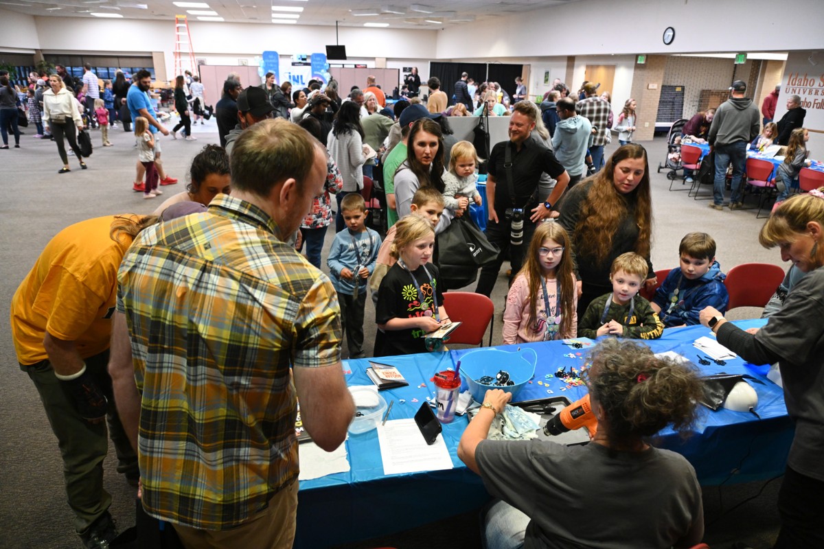 INL's tweet image. We hope you had as much fun as we did at @INL’s Family Nuclear Science Night!  
 
We enjoyed sharing a night of exploration through hands-on activities &amp;amp; demonstrations. Explore more into the world of #nuclear ➡️ inl.gov/nuclear-energy/  
 
#NuclearSciWeek #cleanEnergy #STEM