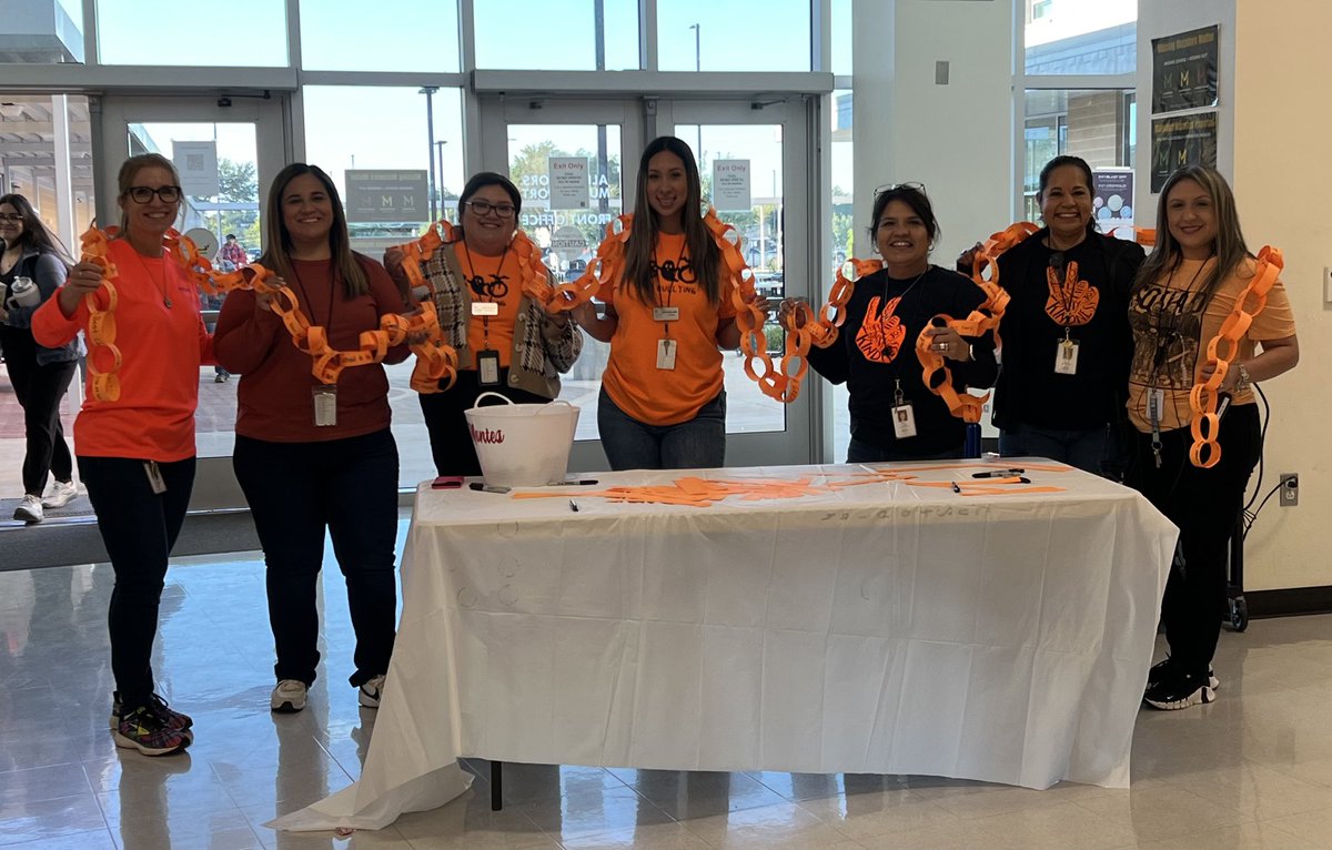 🧡🧡SHS celebrating Unity Day 2023!  Wearing orange and linking together to share and practice kindness and acceptance🧡🧡  #UnityEveryday #MatadorFamily #OwnTomorrow