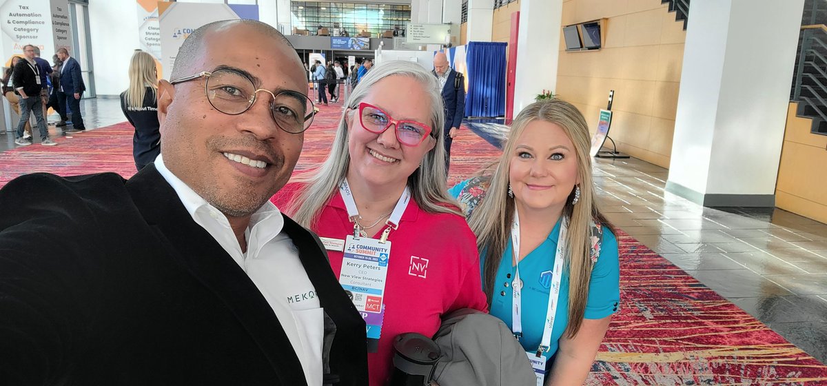 What a pleasure to see my fellow #MicrosoftMVPs <a href="/krosvoldpeters/">Kerry (Rosvold) Peters</a> and <a href="/1ShannonMullin1/">Shannon Mullins-Microsoft MVP</a> here at #MySummitNA hosted by <a href="/D365Communities/">Dynamics Communities</a>