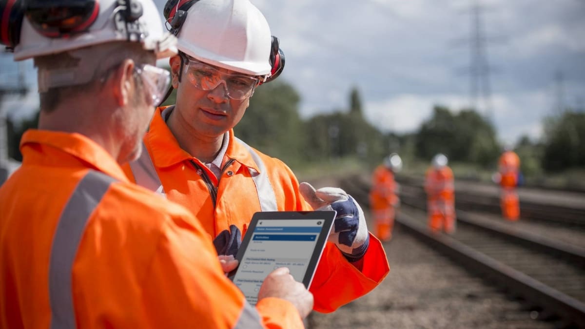 TNDigitalConst's tweet photo. What makes a good field efficiency checklist? @reflow247 investigates.
Read more about which software features to look out for when creating your...
Check out the full story 👉 https://t.co/qSgL8d1XiE (@PBC_Today)
#digitalconstructionnews #buildinginformation #digitaltwins https://t.co/ksC0YeqhHA