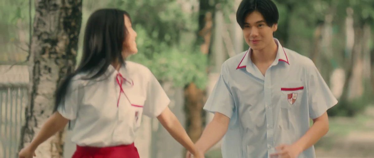bloomingsummers's tweet photo. phuwin youth drama male lead is happening 🤘 https://t.co/M6RuKokBbA