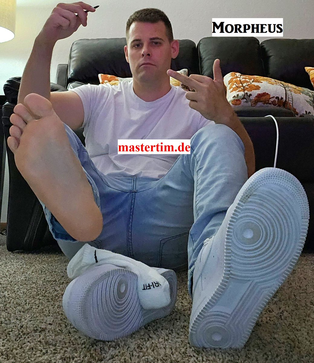 kingtim2012's tweet photo. The #legendarymaster #mastermorpheus #americanmaster #michiganmaster with hot #malefeet is on Top7 about the best #footmasters vote for him on #footkingspoll again https://t.co/75MhtkarTi https://t.co/yGETSybyjv