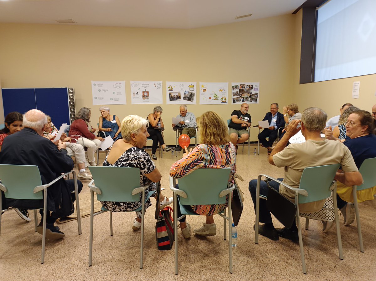 SeniorLab's tweet photo. ✳️🙌Dinàmica de grup molt productiva per debatre i compartir experiències dins la Jornada de sensibilització 'Soledat no desitjada'!

@reus_cat @SCGiG @CSC_Consorci

#SeniorLabReus #Salut #EnvellimentActiu https://t.co/wpiNVMlvG4