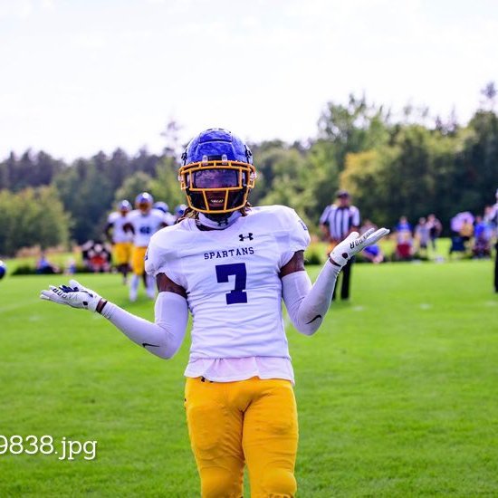 JUCOFFrenzy's tweet image. Baller: @DayvionTeague1 JUCO DB 6'1 185. C/O 2024 @MSt8Football HL hudl.com/video/3/152189…