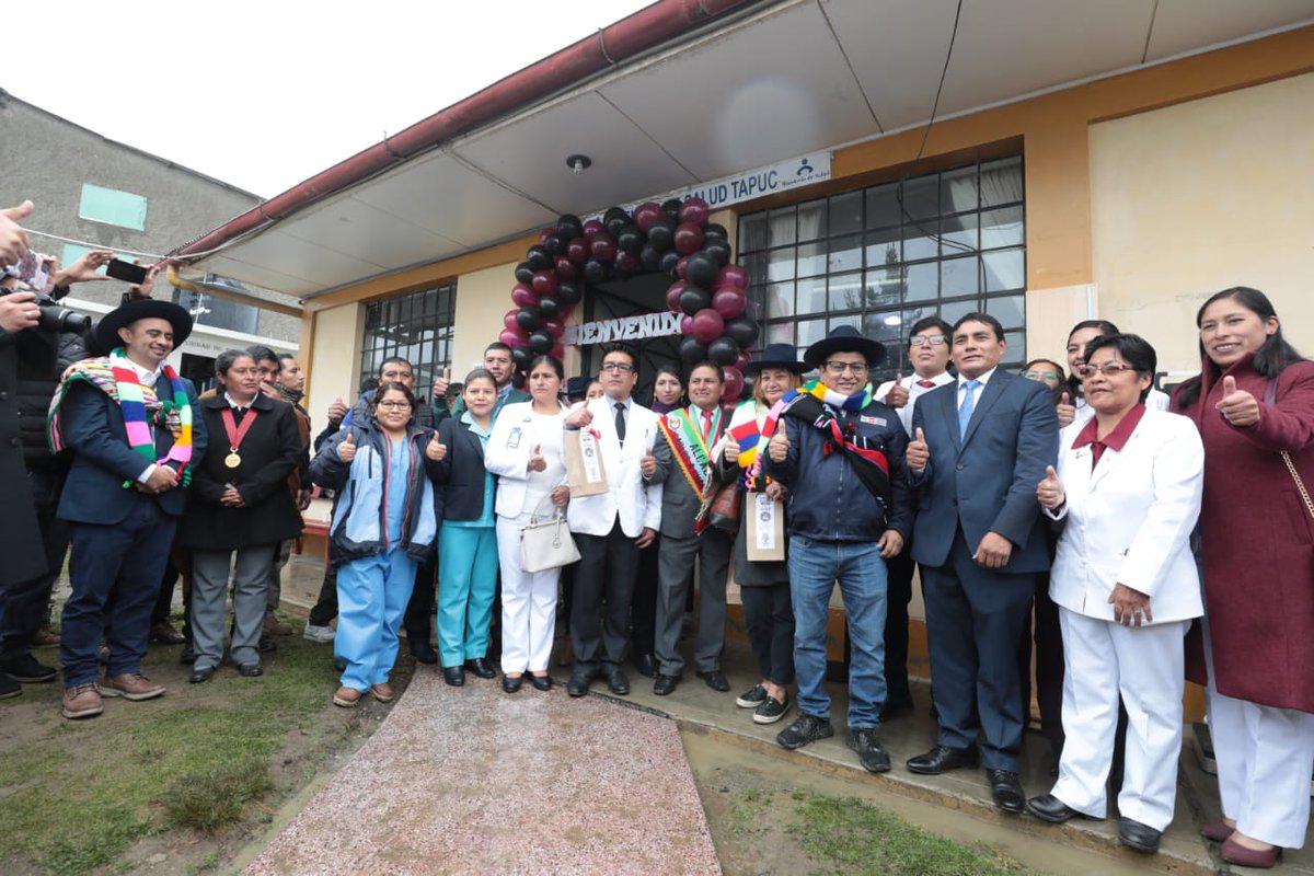 cvasquezsanchez's tweet photo. Siempre con nuestra gente: llegamos a #Tapuc - #Pasco, para fortalecer la salud de nuestras comunidades, con infraestructura y asistencia médica. https://t.co/m4972C6uLA