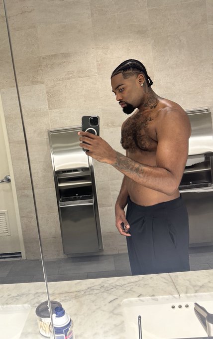 tag ur it ! https://t.co/2Ki0EyH2EB