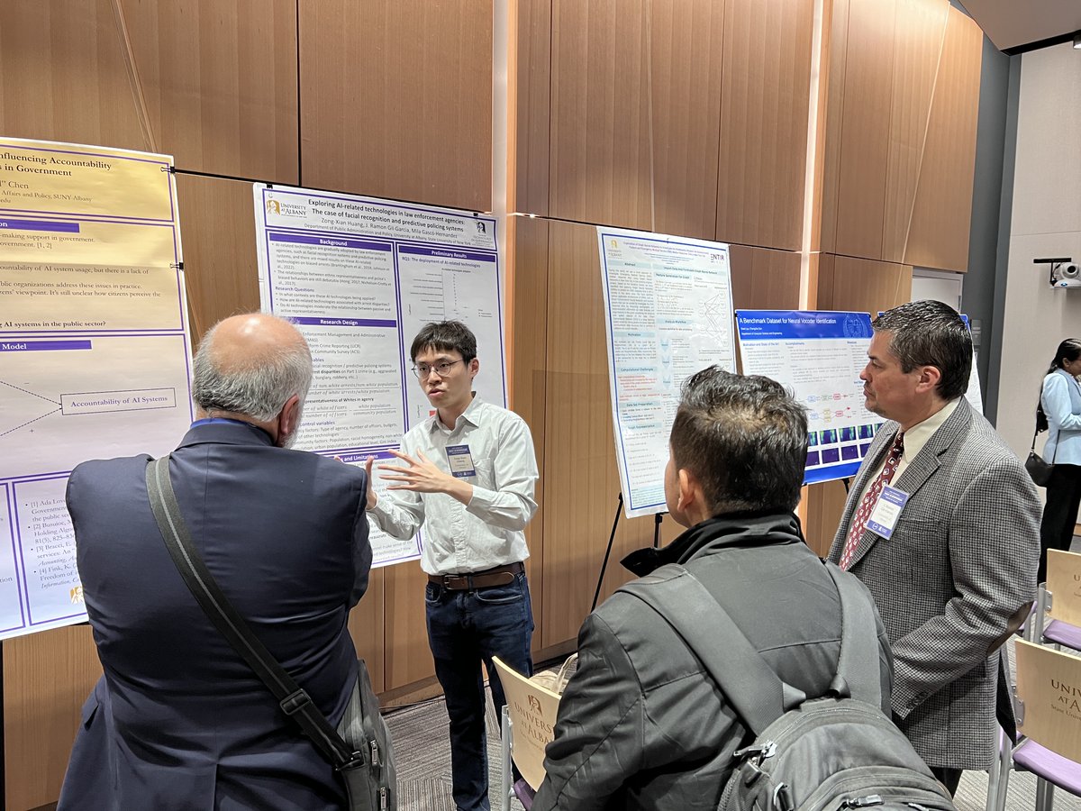 Two of <a href="/CTGUAlbany/">CTG UAlbany</a> &amp; <a href="/RockefellerColl/">Rockefeller College</a>'s #AllStar #PhD students <a href="/tzuhao_chen/">Tzuhao Chen</a> &amp; <a href="/samhuang185/">Sam Huang</a> sharing their research on #ArtificialIntelligence at the #SUNYAI symposium <a href="/ualbany/">University at Albany</a>.