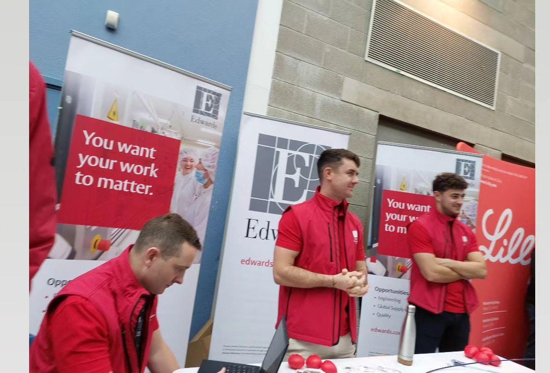 TUS International tweet media