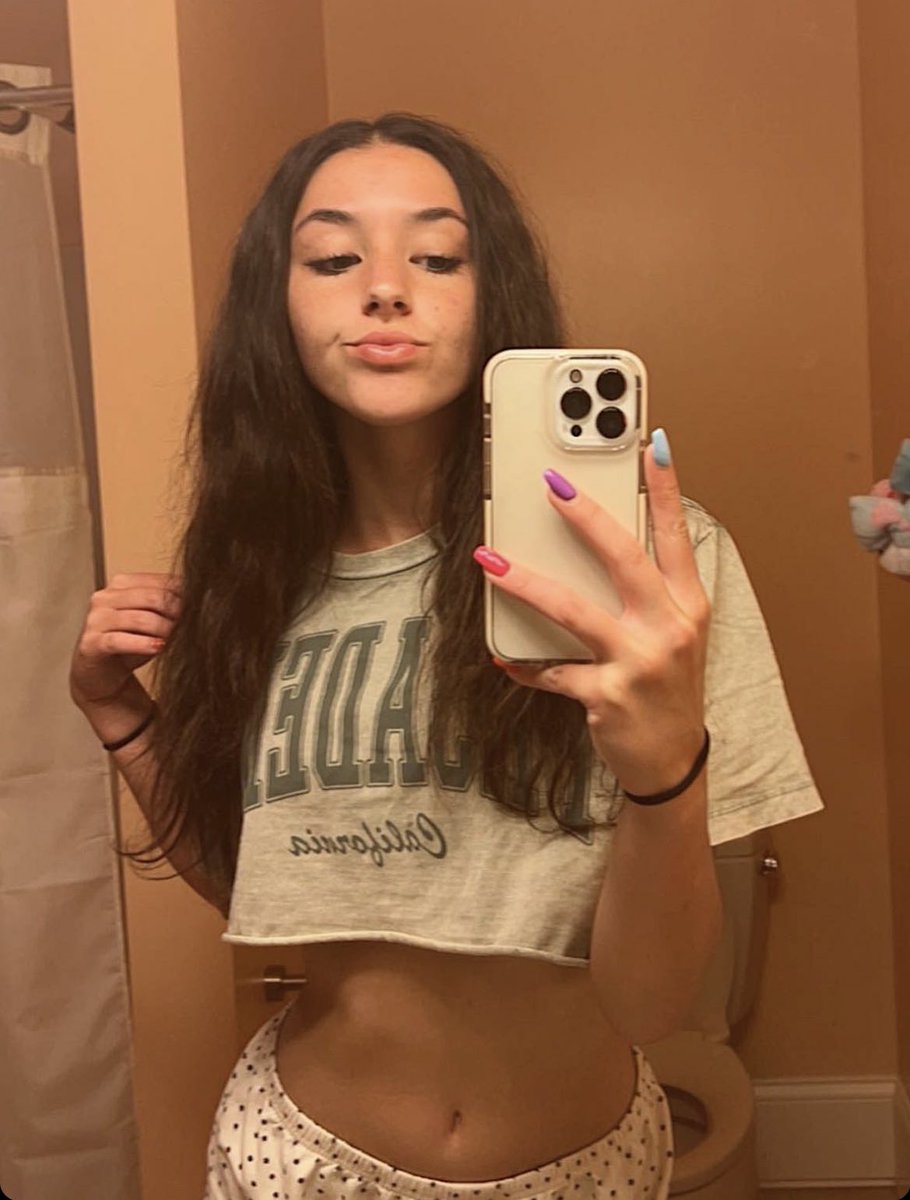 DeaTheGod's tweet photo. Good morning slaves &amp; pathetic losers. I have calculus homework I need done. What good boy is going to sit in the corner and pay me to do my homework for me?? 

Findom femdom blackmail homeworkslave paypig cashcow cei sph cbt ballbust humiliation slave sub alpha worship religion https://t.co/i4w4ynxzI0