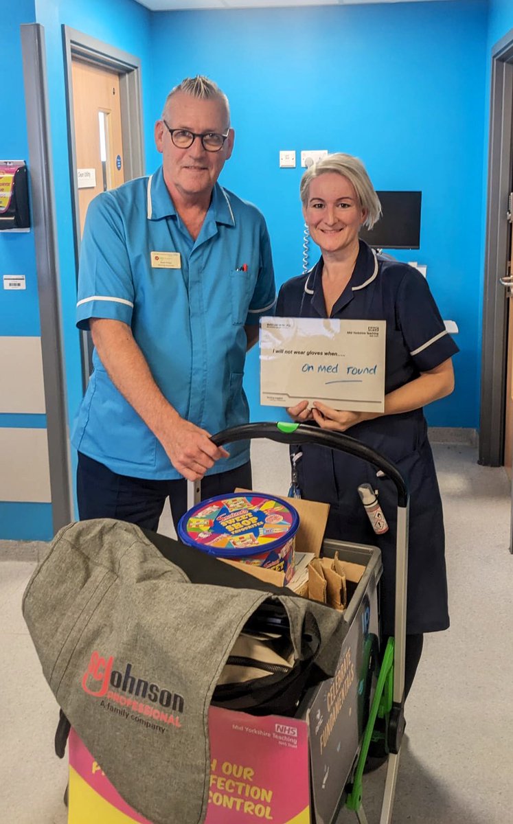 Infection Prevention (@myhtipcteam) on Twitter photo We’ve had the lovely Lisa from <a href="/SCJProfessional/">SC Johnson Professional UK</a> joining us on our #IIPW ventures today at Pinderfields Hospital #glovesoff <a href="/MidYorkshireNHS/">Mid Yorkshire Teaching NHS Trust</a> We’ve had the lovely Lisa from <a href="/SCJProfessional/">SC Johnson Professional UK</a> joining us on our #IIPW ventures today at Pinderfields Hospital #glovesoff <a href="/MidYorkshireNHS/">Mid Yorkshire Teaching NHS Trust</a>