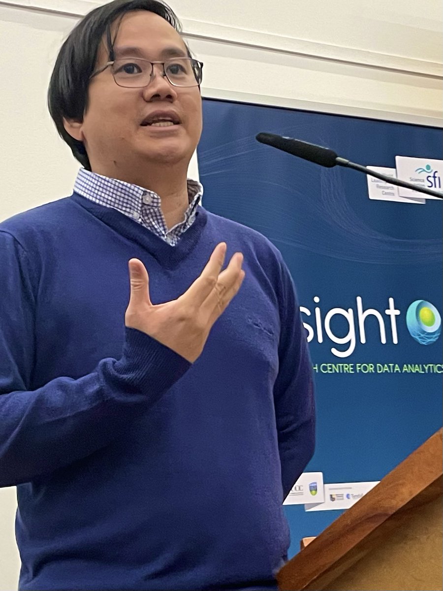 insight_centre's tweet photo. How do we combat climate change? Specifically greenhouse gases? Interesting Lightning Talk on understanding and estimating the carbon stock of forests by Harry Nguyen. #WeAreInsight https://t.co/mOhbsVFVsj