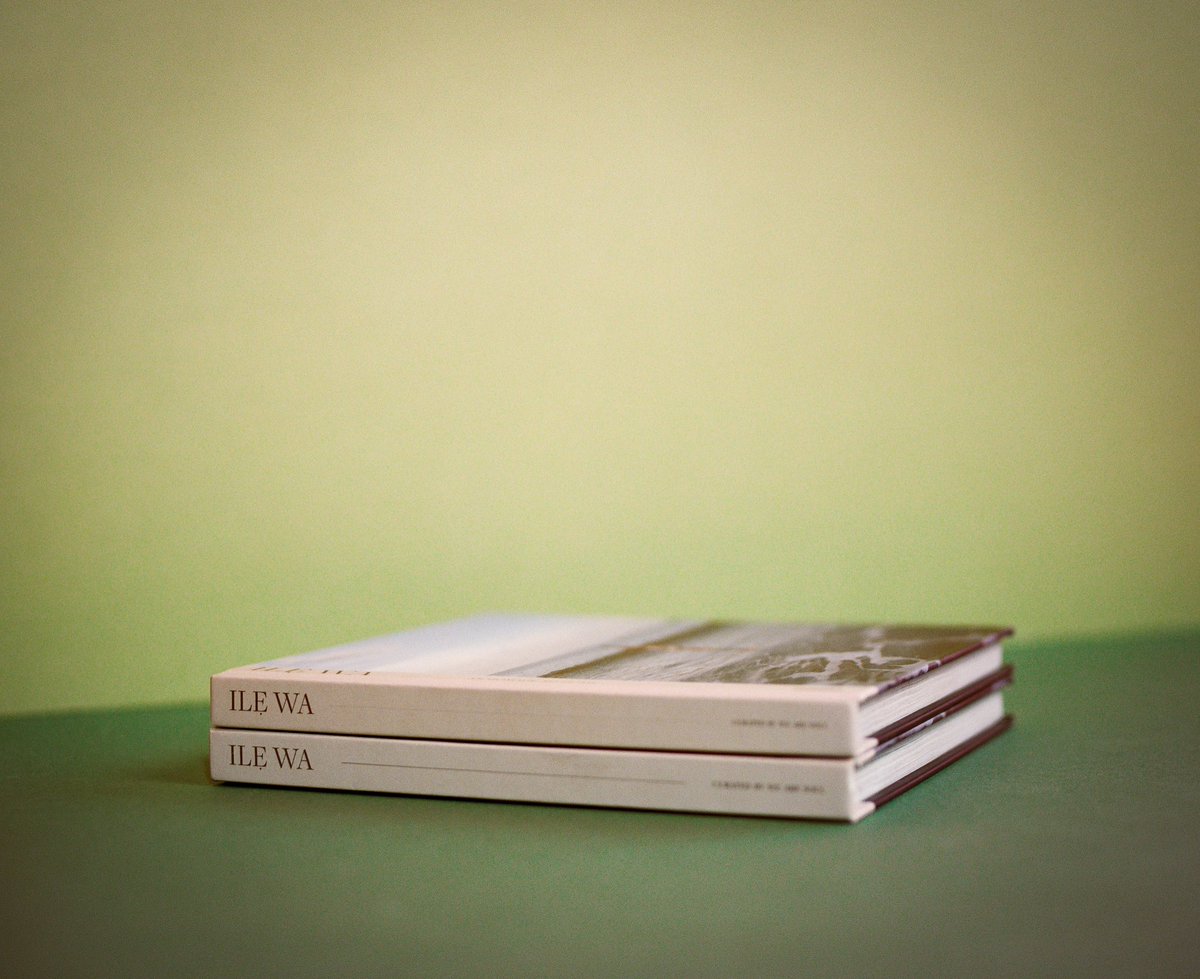 _wearesoul's tweet image. Two weeks left to pre-order ILẸ WA. A 6-chapter visual art book featuring the 41 creatives across the globe. 

Link in bio to pre-order #HomageToHome