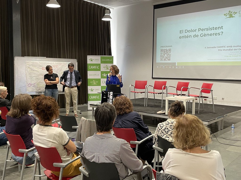 igualtatcat's tweet photo. Avui hem estat a la #IIJornadaDolorCAMFiC posant el focus en el dolor persistent i les seves patologies que sovint estigmatitzen i menystenen les #dones
Cal abordar i diagnosticar el dolor amb perspectiva de gènere tenint en compte els canvis socials i la diversitat sexual https://t.co/wCj8NhtKMe