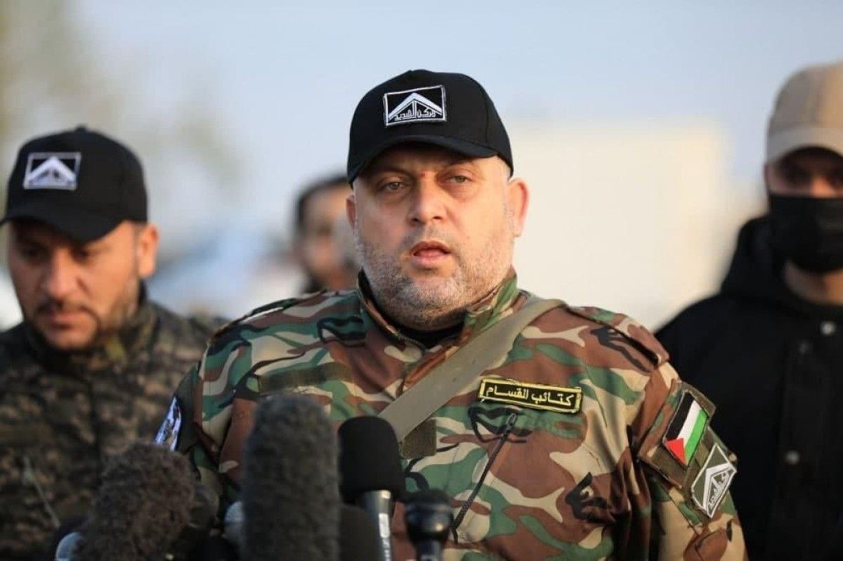Marchfoward's tweet photo. TERKINI

Briged Al Qassam mengumumkan Ayman Nofal iaitu Komander Briged Al Qassam Wilayah Tengah dan Ahli Majlis Tentera Hamas terbunuh dalam serangan udara Israel di Kem Bureij https://t.co/HaJ3T9ROfm