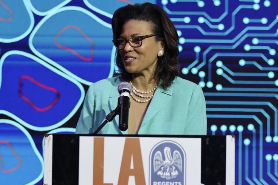 KimHunterReed's tweet photo. Let’s Geaux STEM! Excited to kick off the LaSTEM summit today in Lafayette as we work to build Louisiana’s STEM ecosystem-education, employment, entrepreneurship. Intentional focus, big tent approach, widen the path. #InspireSTEM #LaProspers @LA_Regents https://t.co/lvJIp96iSC