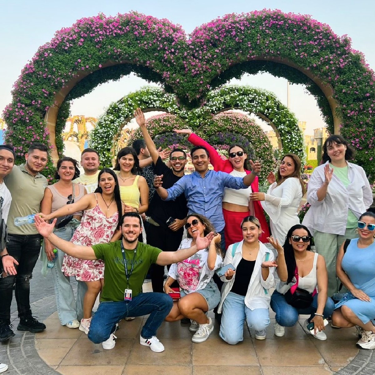 EnglishPathUK's tweet photo. Take a look at the fantastic week our EP Dubai students had!

From exploring art at Alserkal Avenue to enjoying the colourful Miracle Garden, it was a memorable experience!

Join us for such unforgettable moments, link in the bio.

#EPDubai #Adventures #JoinUs #EnglishPath #EP https://t.co/WTP1pgehOF
