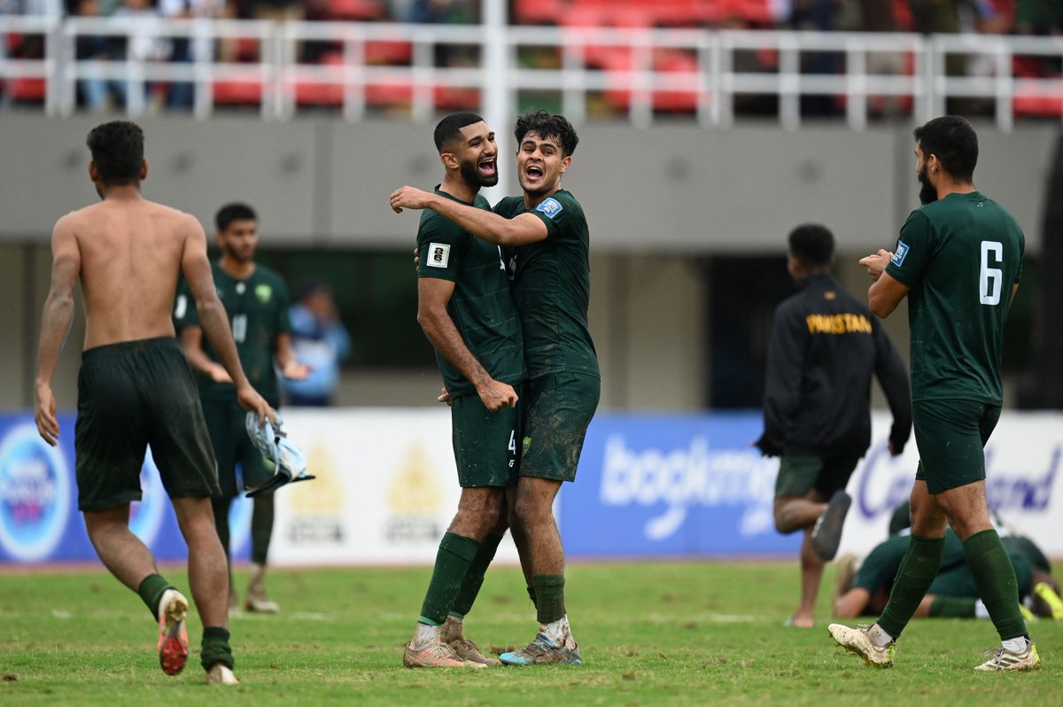 CBSSportsGolazo's tweet photo. History in Pakistan! 🇵🇰

The nation secured its first-ever World Cup qualifying win with a 1-0 result over Cambodia, its first win in any competition in five years! 😳 https://t.co/YSjMOc6LMs