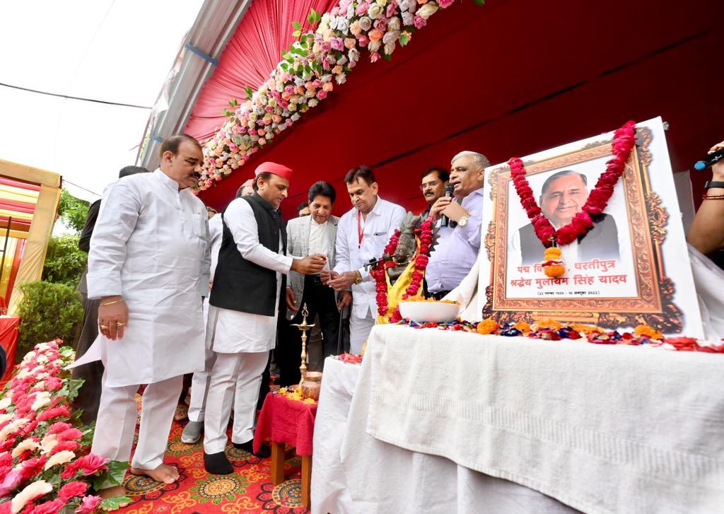 yadavakhilesh's tweet photo. @ कानपुर https://t.co/UlG8P8Bn4n