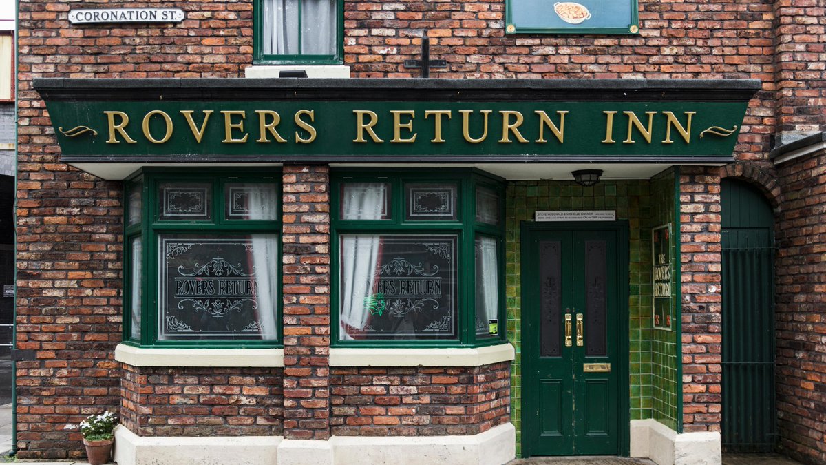 Matcooper's tweet photo. Is TV script writing a viable career?–What do scriptwriters earn? And how to become a TV scriptwriter for Coronation Street, Emmerdale, EastEnders…
https://t.co/apPu4Ujk1p
#scriptconsultantuk https://t.co/aIuVebW5qu
