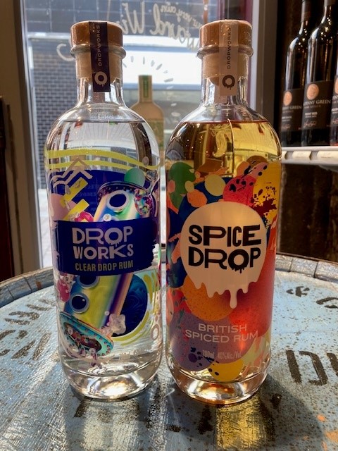 Weaverswines's tweet image. We're excited to be stocking #DropWorks modern British white &amp;amp; spiced rums created by Lewis Hayes &amp;amp; his team in Worksop. Both available to taste so come &amp;amp; try before you buy! #newproductalert🚨 #britishrum #modernrum #abitdifferent #trybeforeyoubuy #supportlocal #shopindependent