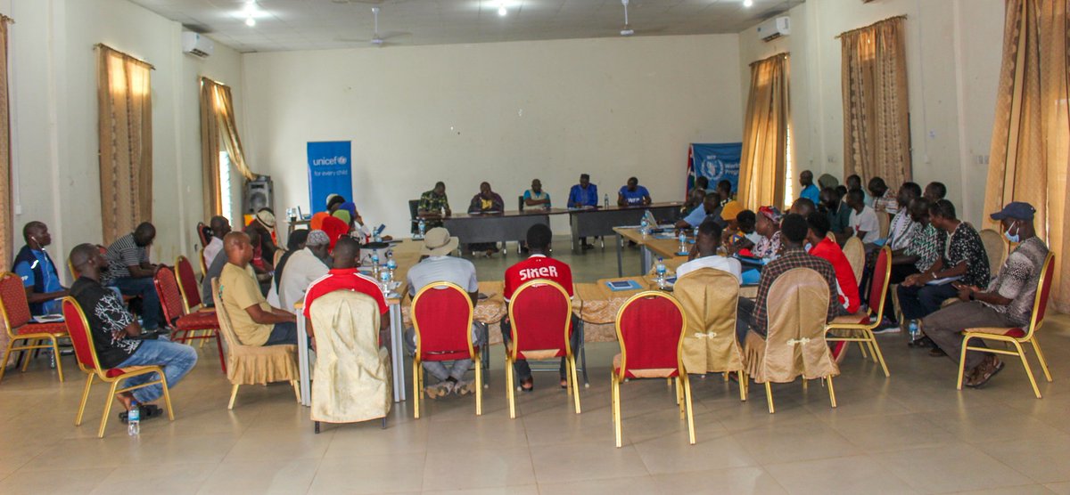 UNICEFGambia's tweet photo. In collaboration with @WFP_TheGambia &amp; @nana_gambia, we've kickstarted a 3 day training for data collectors ahead of the Nutrition Sentinel surveillance in The 🇬🇲. 

The continued surveillance exercise  improves the prevention &amp; treatment of  malnutrition among #ChildrenUnder5. https://t.co/07xjlOgT0S