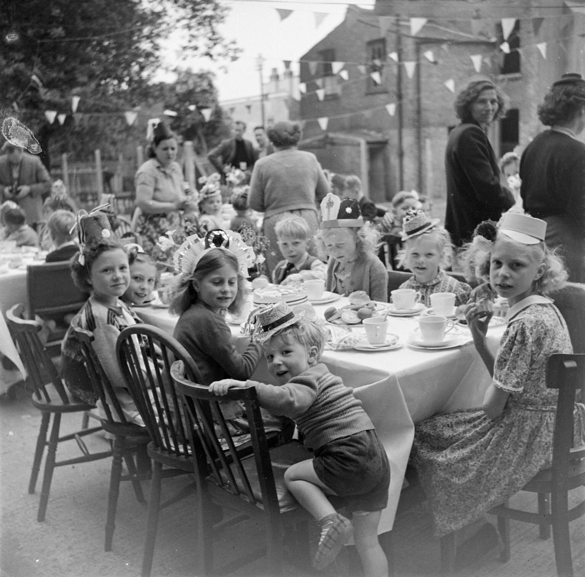 London 1953
#TheWayWeWere
#HalcyconDays