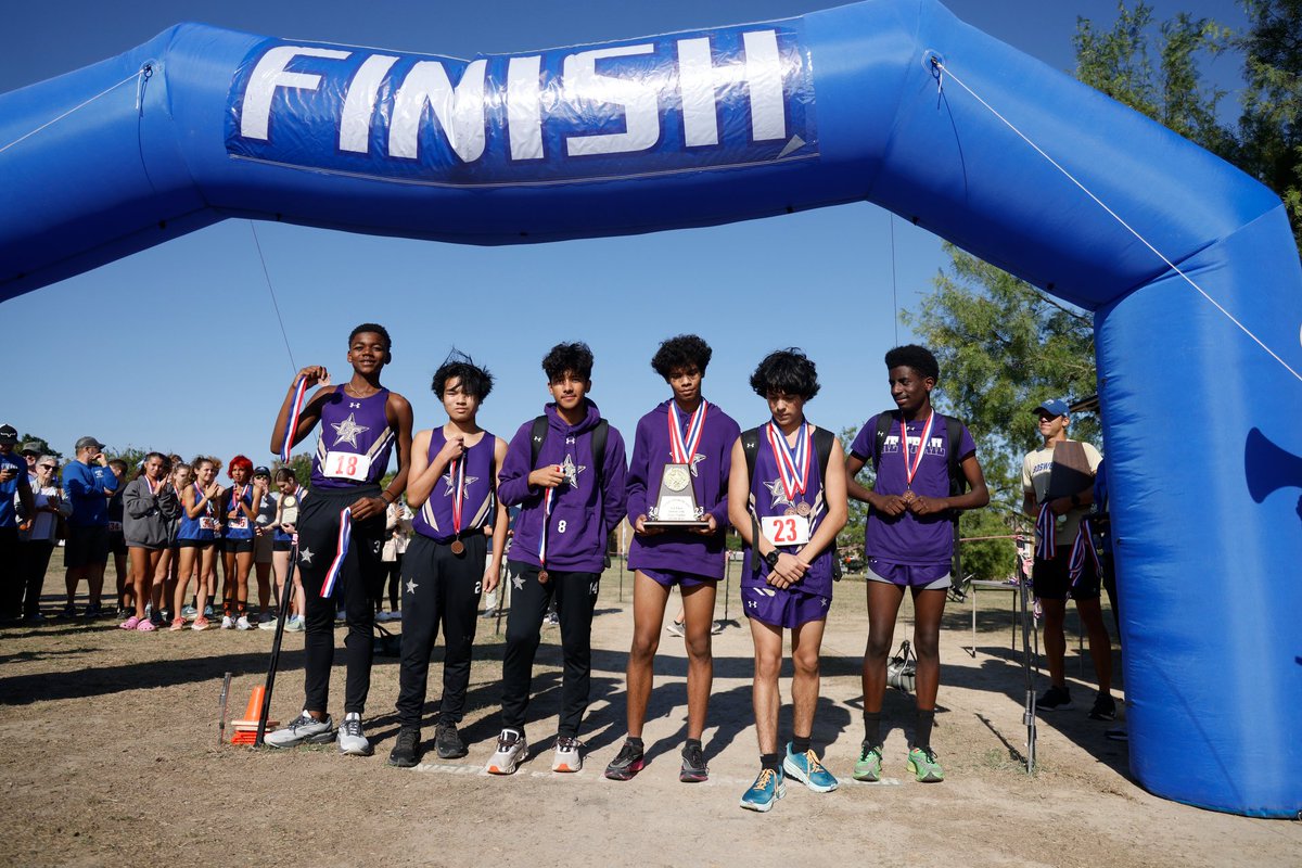 emsisdathletics's tweet photo. Rangers advance to regionals for 2nd consecutive year 
https://t.co/ume4sLsJW5

CT XC runner Angel Hernandez tragically passed away on Friday. Our thoughts &amp; condolences are with the Hernandez family &amp; our entire community. The team will be racing in honor of Angel's memory. https://t.co/b4mO8IjnRH