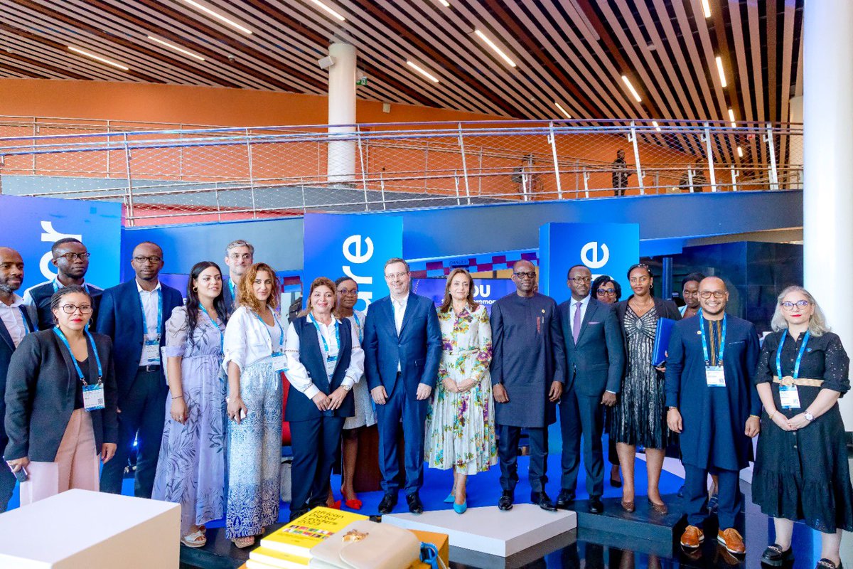 This partnership between @RealSmartAfrica and @OrangeAfrica through the #OrangeDigitalCenters will enhance the ability of african youth to develop their digital and entrepreneurial skills or to find jobs in the new digital professions @jerome_henique @lacinakone @HEDrAbouZeid