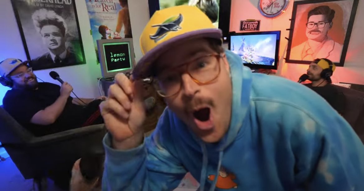 bendoingsoyface's tweet photo. yayyyy #soyface is back and better than ever!!! 🍋🍋🍋 https://t.co/nIzovkMIH3