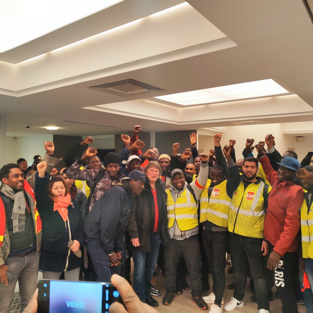 urifcgt's tweet photo. Depuis ce matin ce sont plus de 600 travailleuses et travailleurs sans papiers qui se sont mis en grèves dans plus de 30 entreprises . https://t.co/0qKBeUwHng